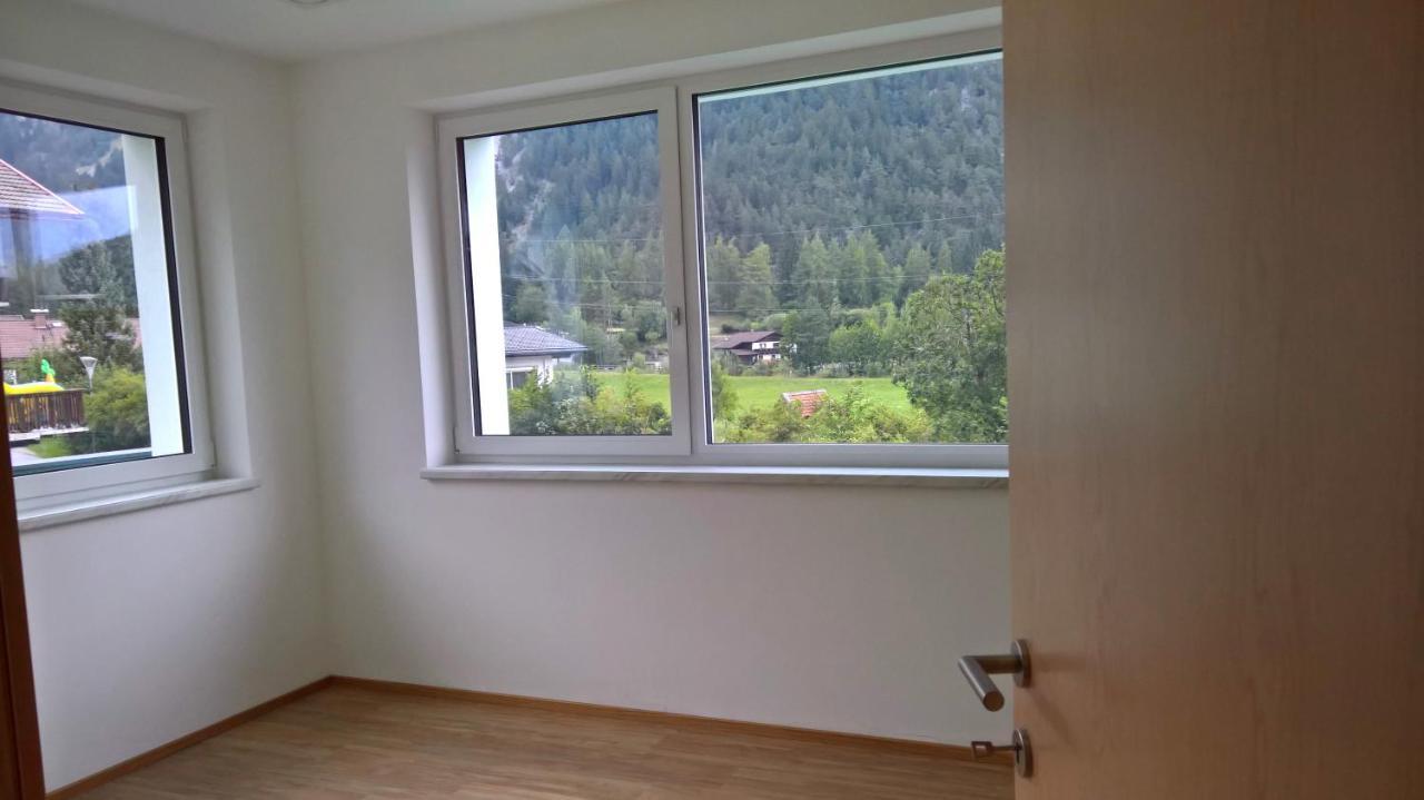 Apartment Im Haus Mit Herz Nassereith Exterior photo
